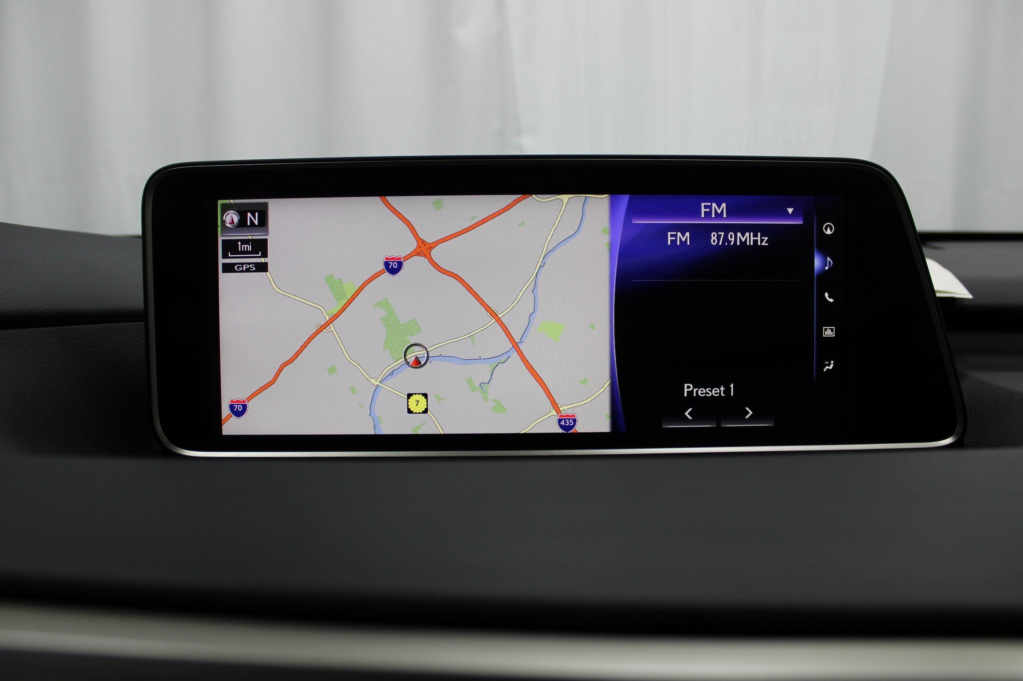 Used 2019 Lexus RX 450h AWD image 46