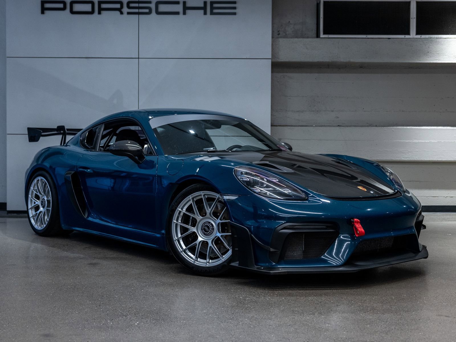 Used 2023 Porsche 718 Cayman GT4 RS RWD image 10