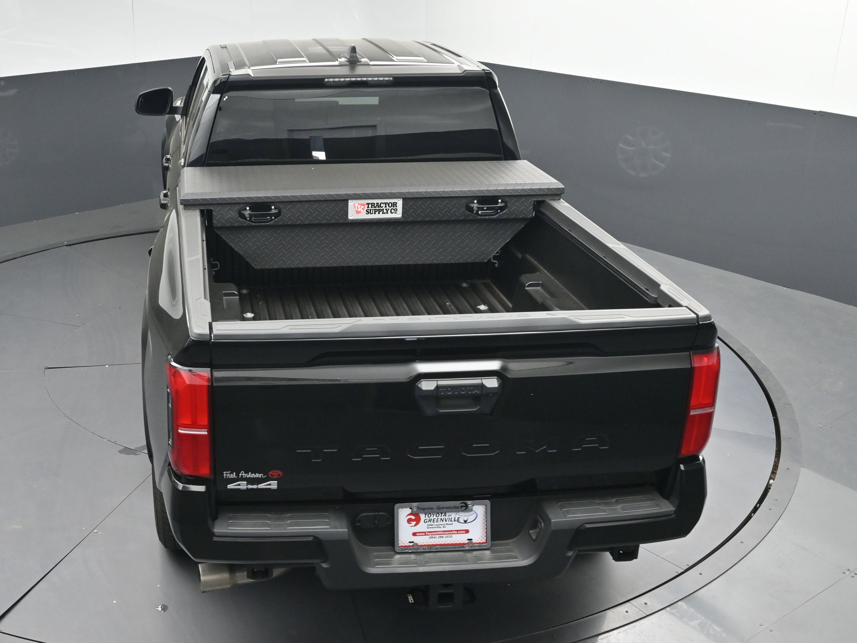 Used 2024 Toyota Tacoma SR5 image 34