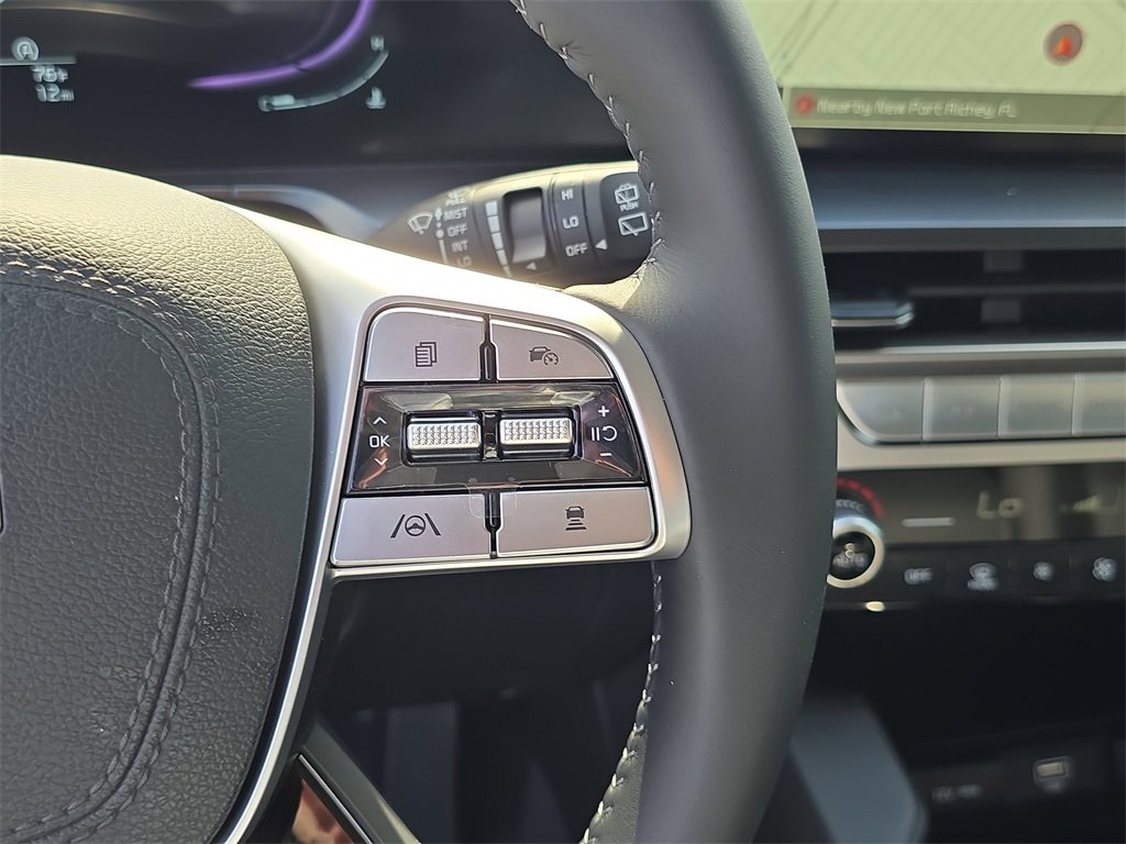 New 2025 Kia Telluride LX image 30