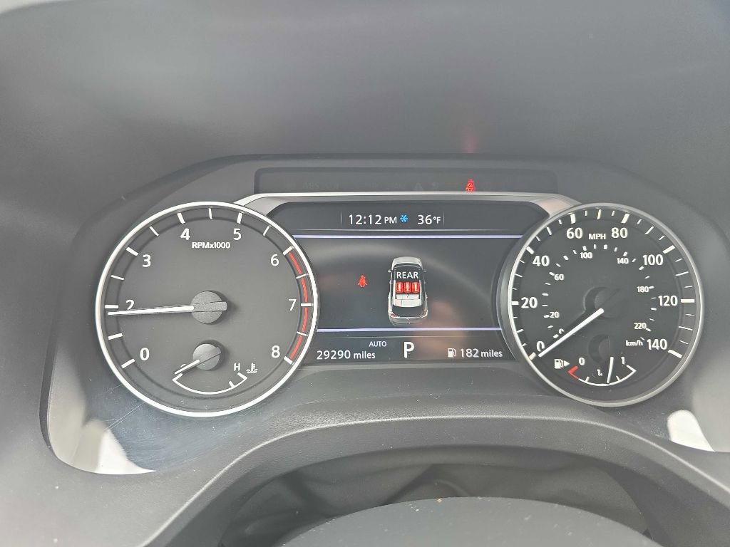 Used 2023 Nissan Rogue SV w/ SV Premium B Package image 21