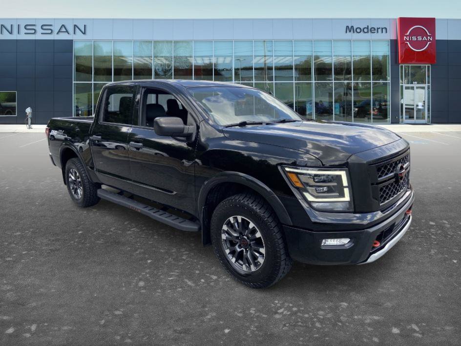 Used 2023 Nissan Titan PRO-4X w/ Off Road Protection Package AWD/4WD image 3
