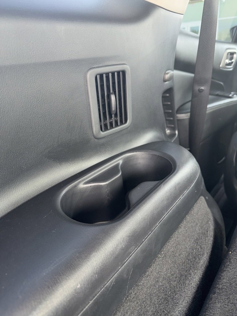 Used 2020 Nissan Pathfinder S image 11