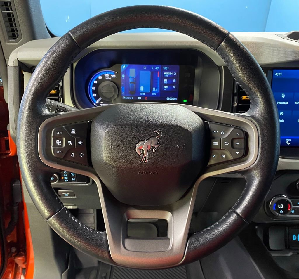 Used 2023 Ford Bronco Badlands image 18