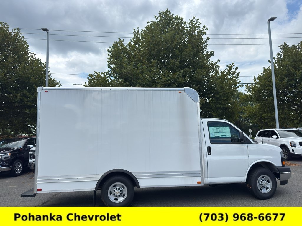 New 2025 Chevrolet Express 3500 w/ Power Convenience Package RWD image 8