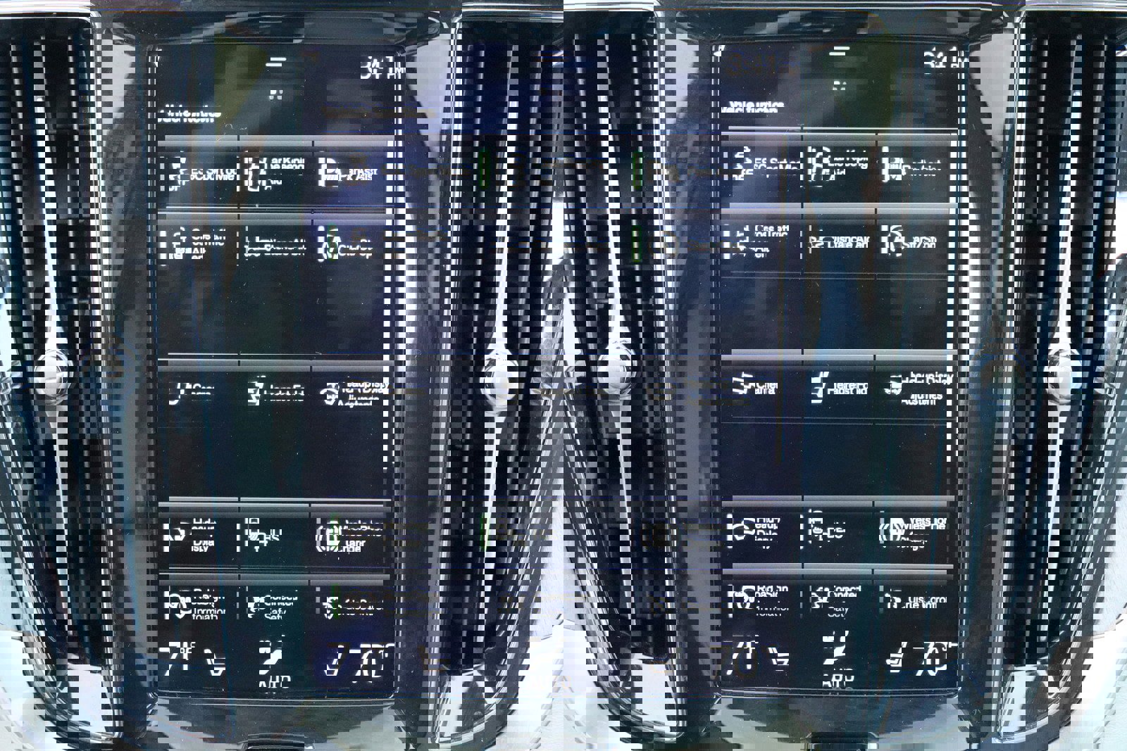 Used 2021 Volvo V60 T5 Cross Country w/ Protection Package image 34