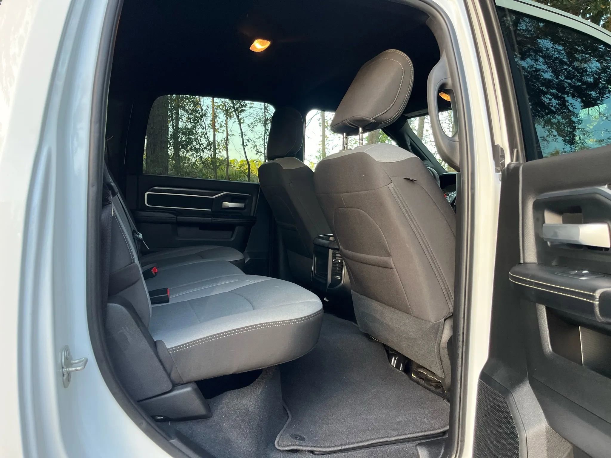 Used 2024 RAM 2500 Big Horn w/ Off Road Package image 17