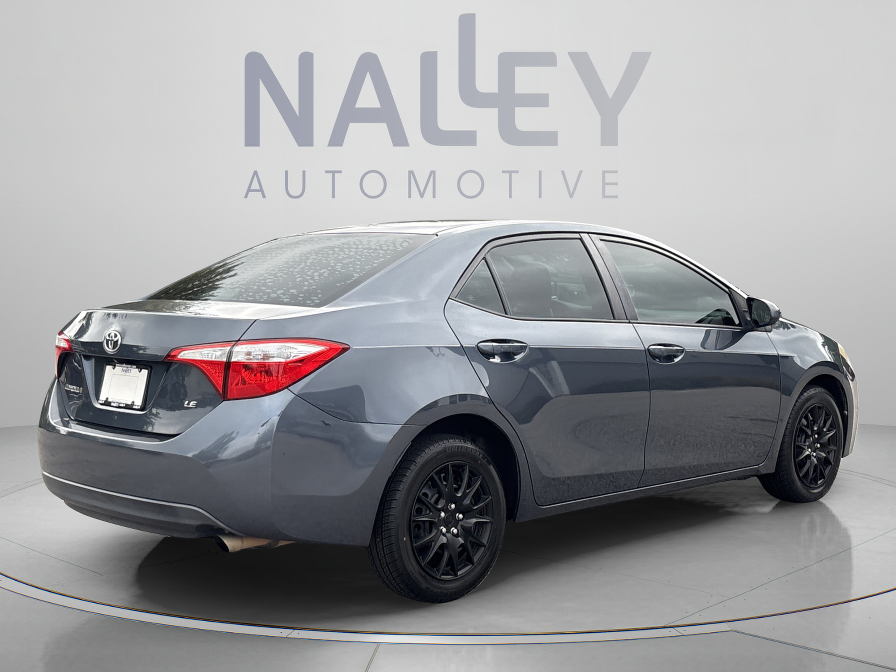 Used 2015 Toyota Corolla LE FWD image 5