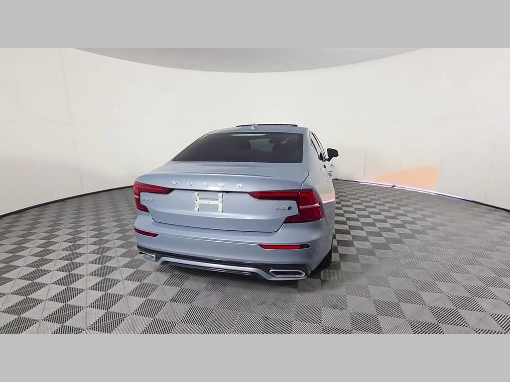 Used 2022 Volvo S60 B5 Momentum AWD/4WD image 43