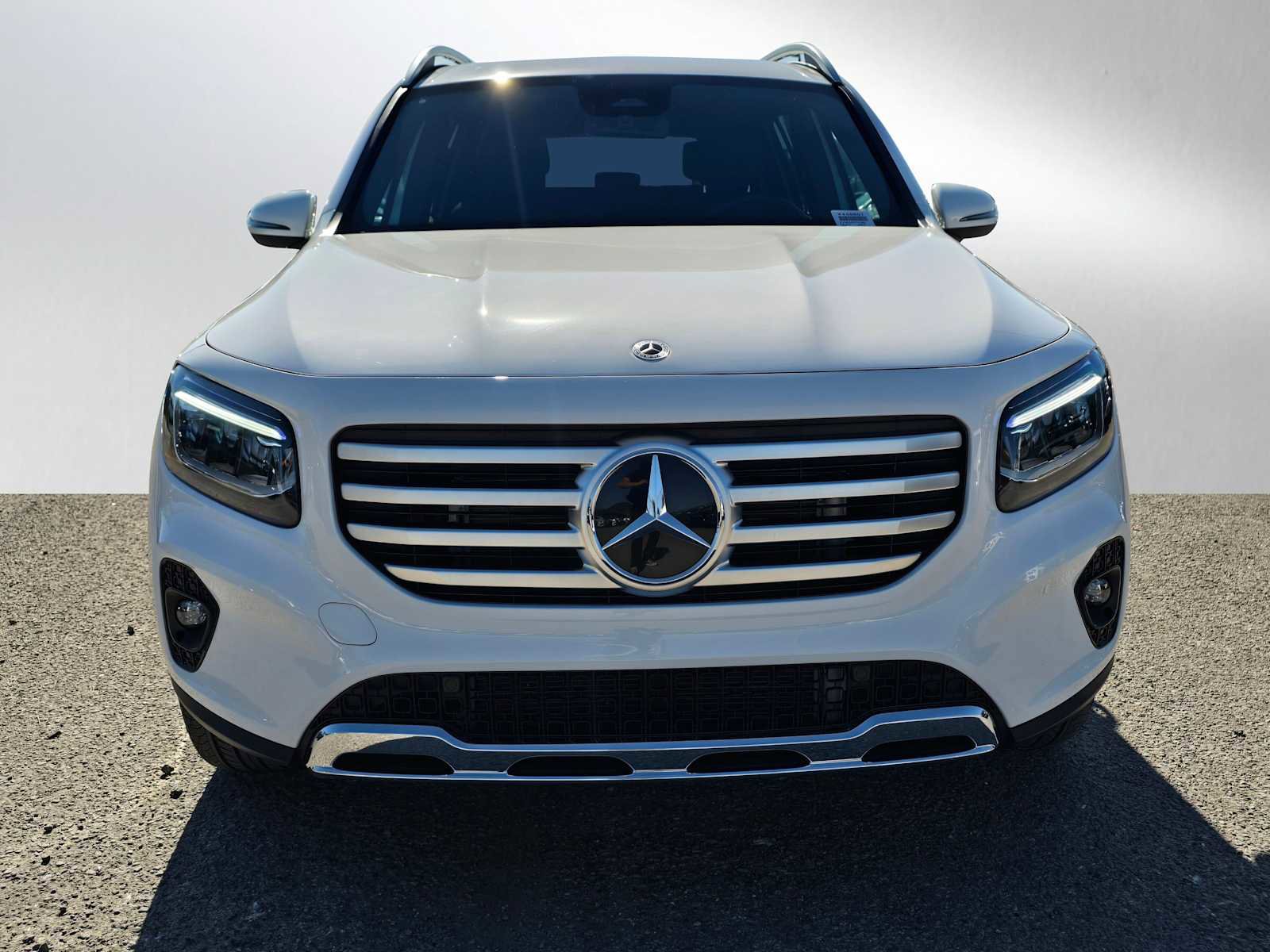 Used 2026 Mercedes-Benz GLB 250 image 8