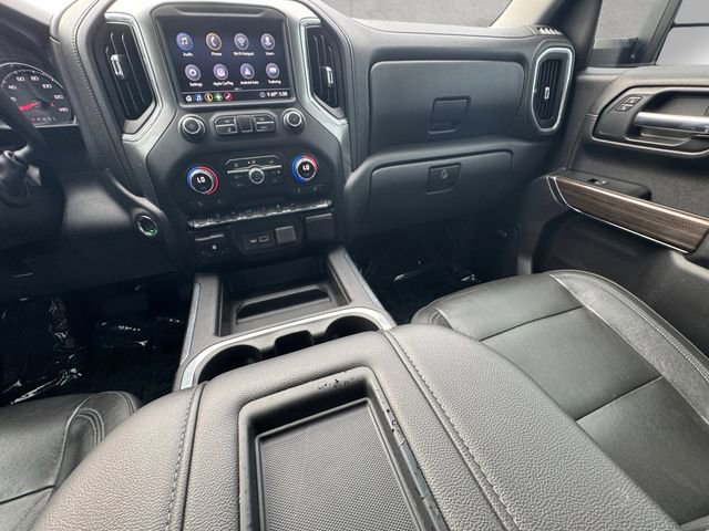 Used 2020 Chevrolet Silverado 1500 RST image 3
