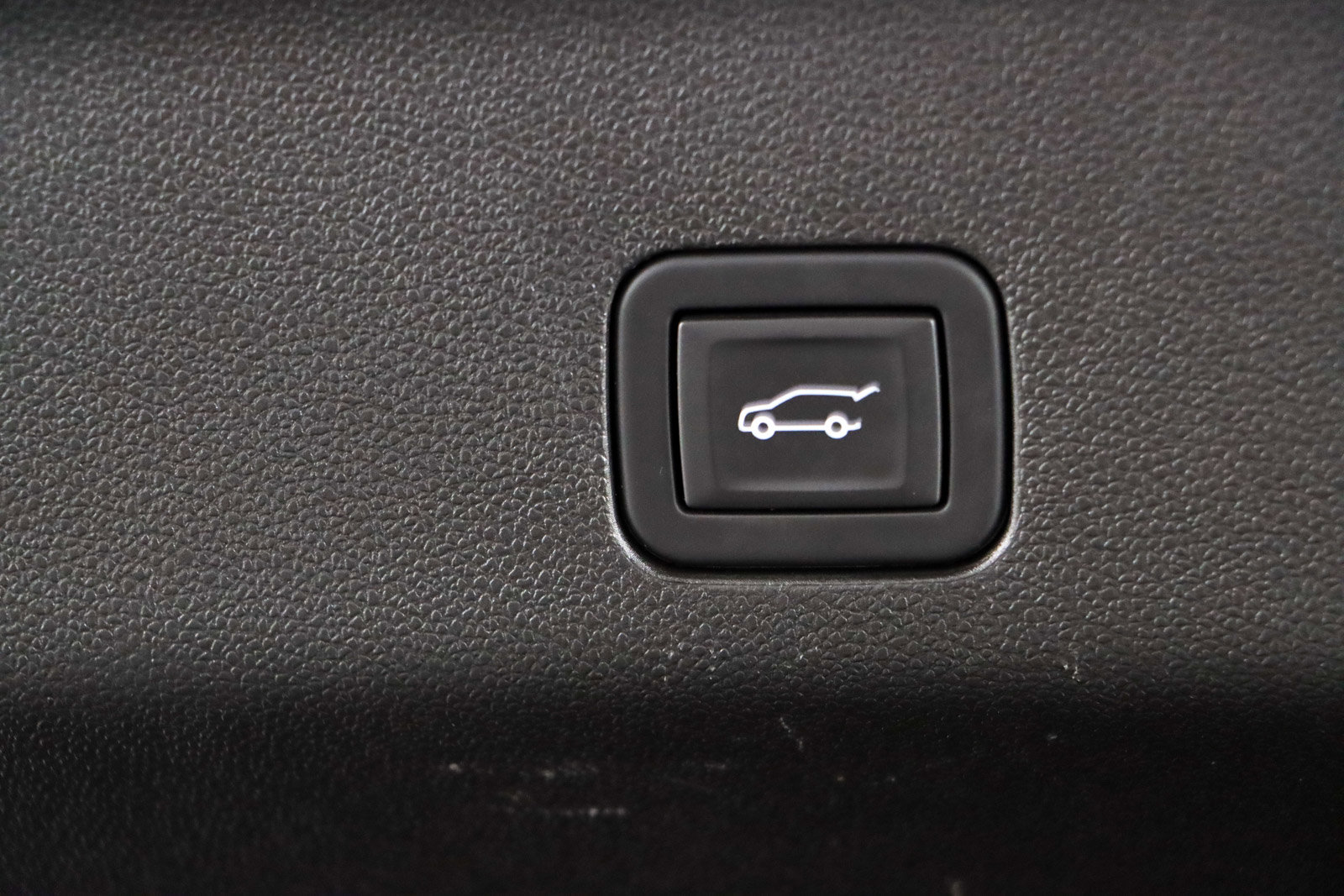 Used 2023 GMC Yukon Denali AWD/4WD image 35