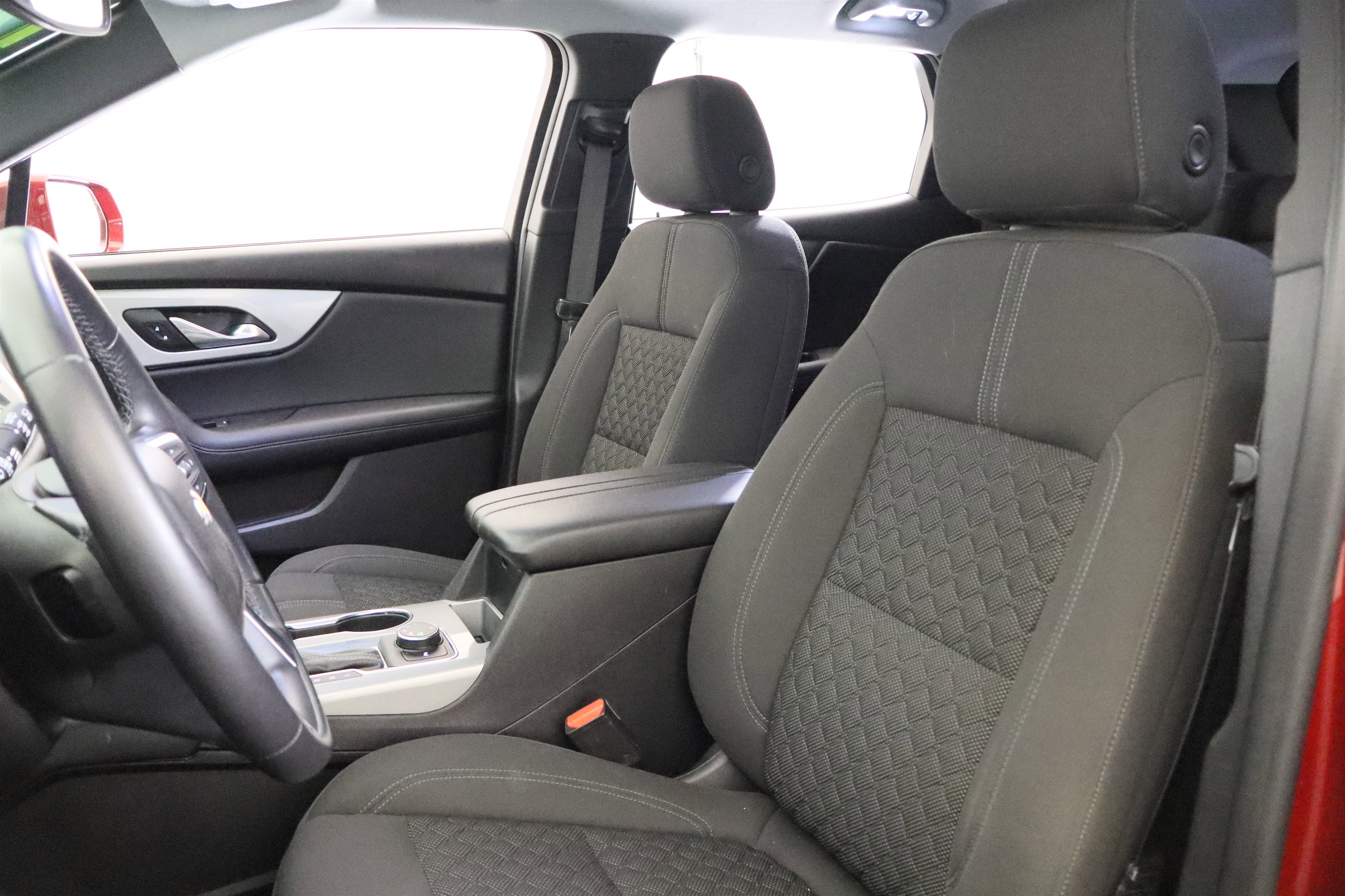 Used 2019 Chevrolet Blazer LT image 23