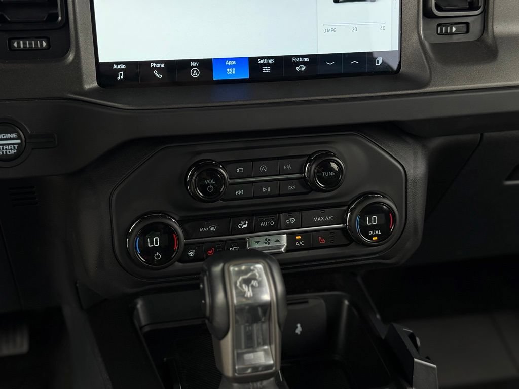 Used 2025 Ford Bronco Badlands AWD/4WD image 26