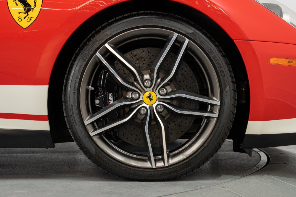Used 2011 Ferrari 599 GTB Fiorano image 14