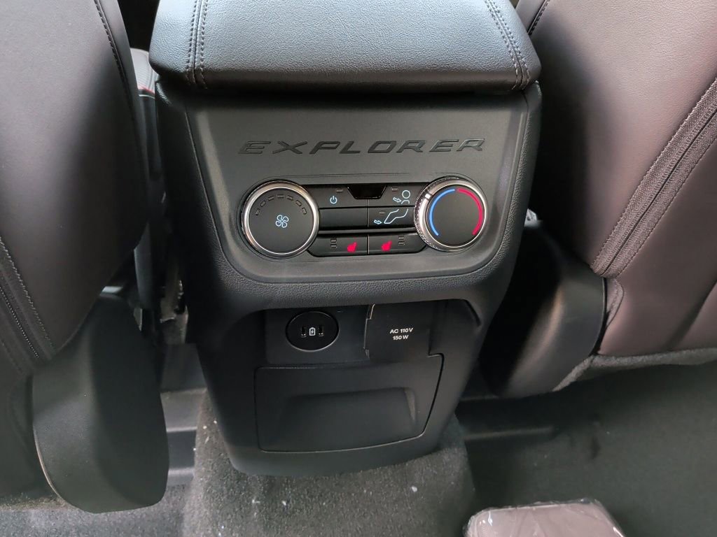 New 2026 Ford Explorer Platinum w/ LUX Leather Package image 40