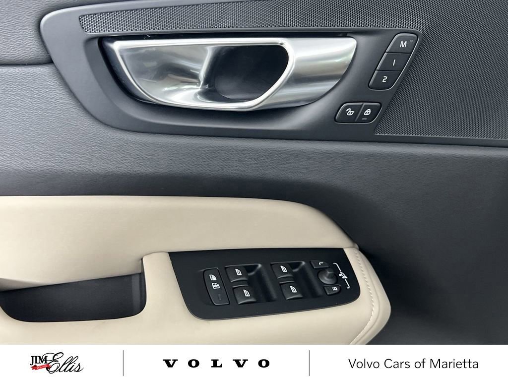 New 2026 Volvo XC60 B5 Core w/ Climate Package image 13