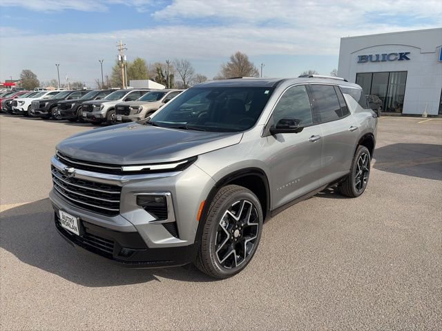 New 2026 Chevrolet Traverse High Country image 2