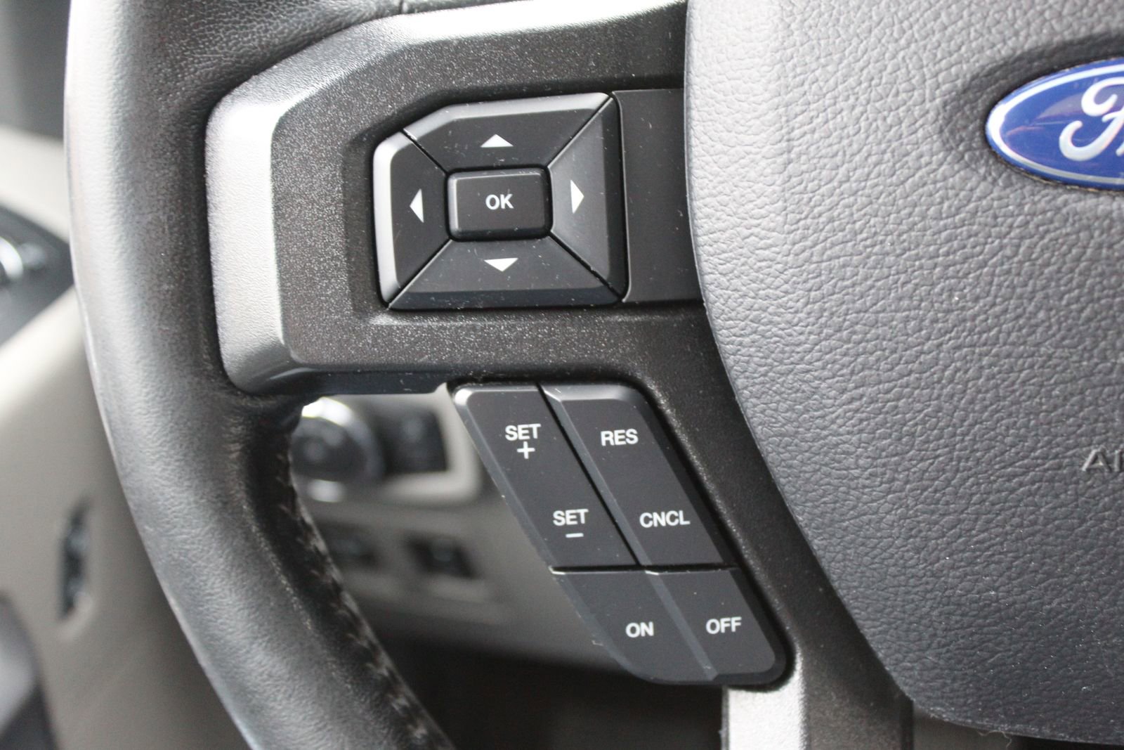 Used 2020 Ford F150 XLT w/ Equipment Group 302A Luxury image 25