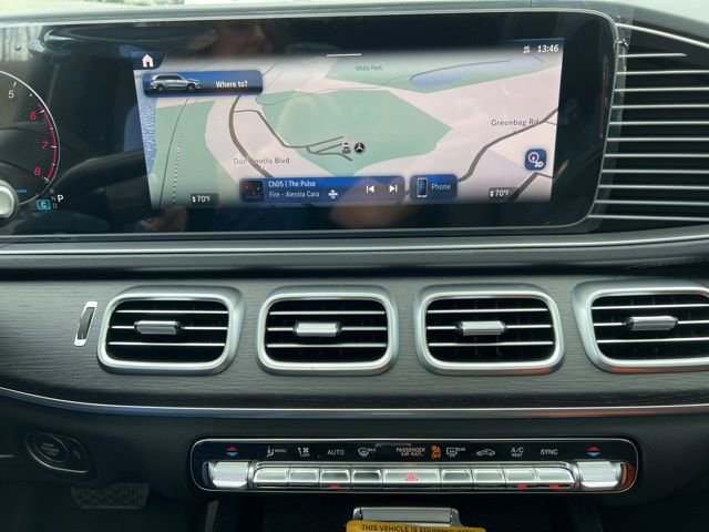 New 2025 Mercedes-Benz GLS 450 4MATIC image 17