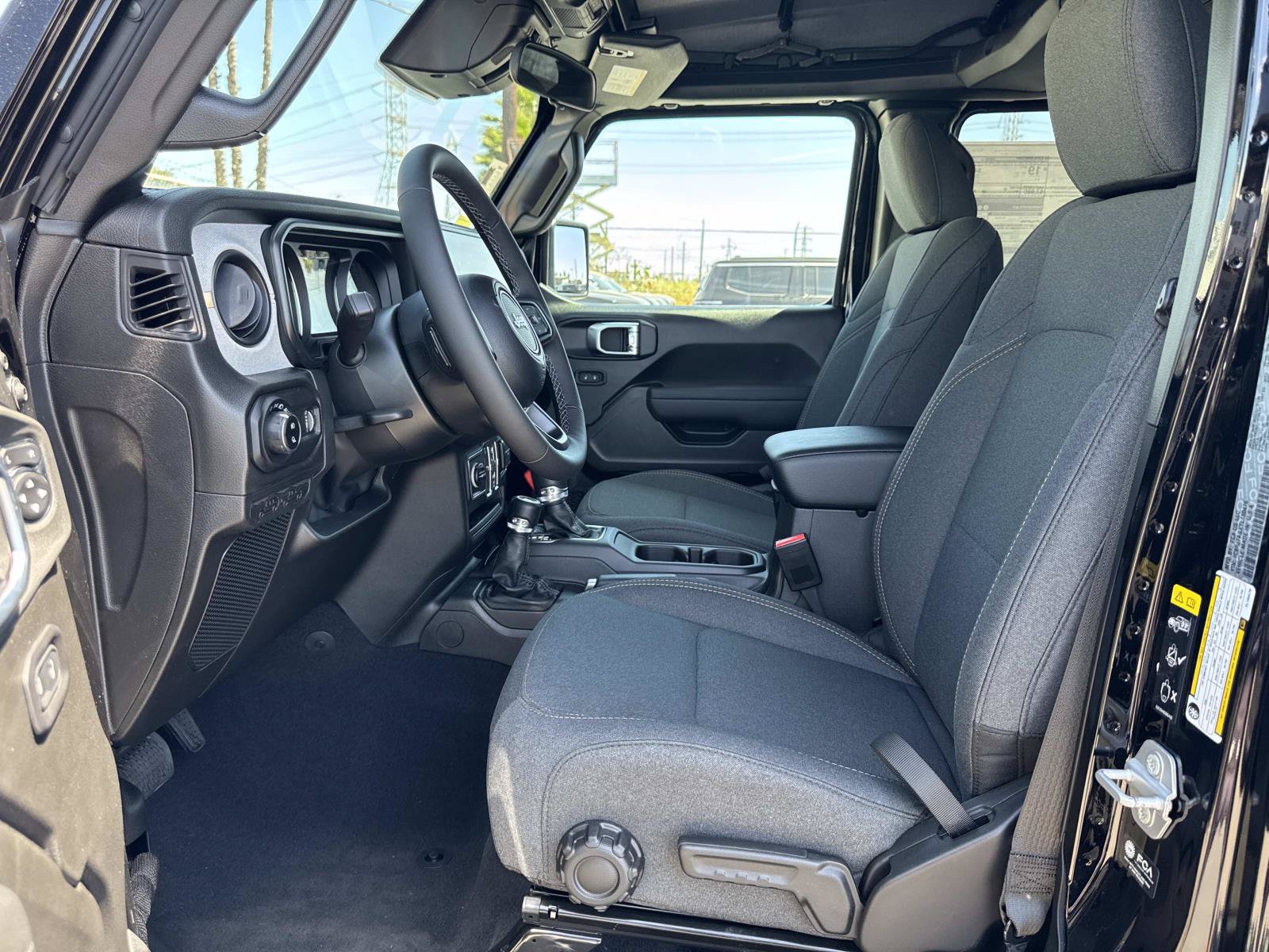 New 2026 Jeep Gladiator Sport AWD/4WD image 23