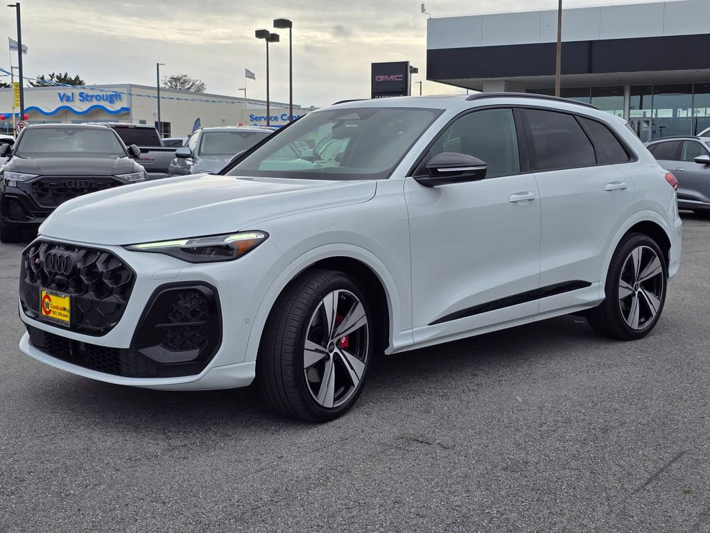 New 2026 Audi SQ5 Premium Plus AWD/4WD image 2