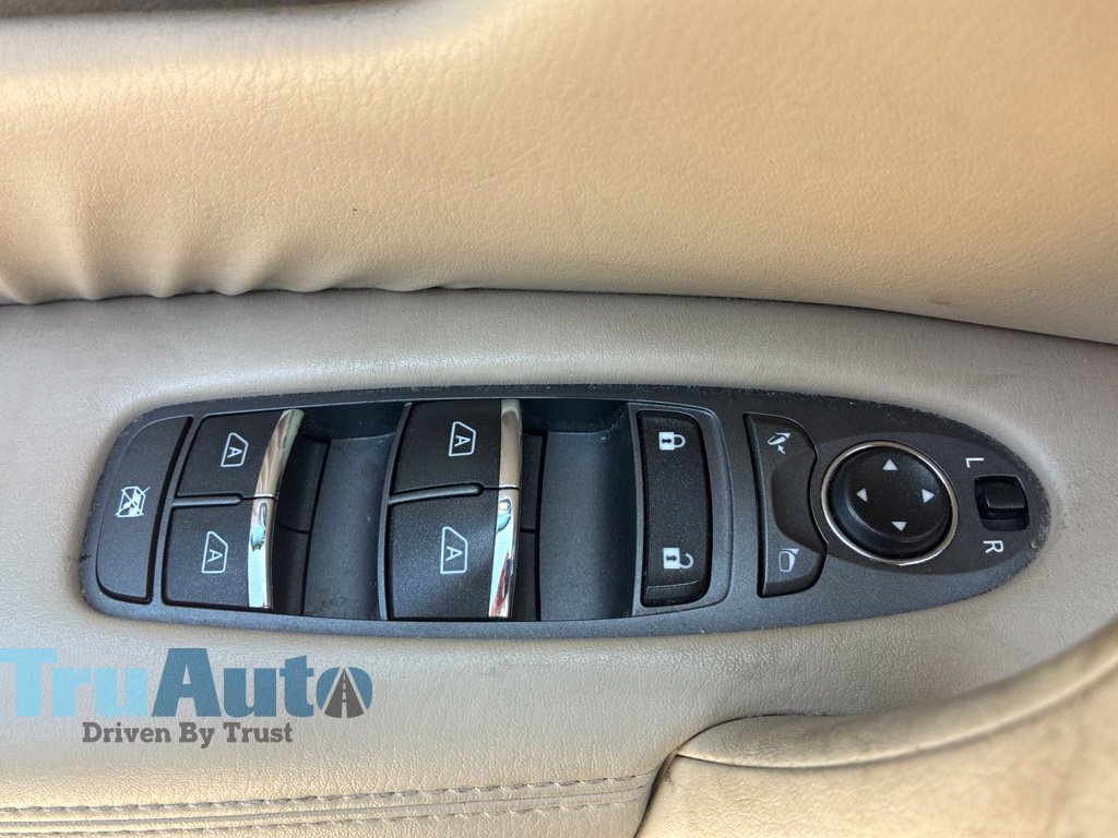 Used 2018 Nissan Armada Platinum w/ Captain Seat Package RWD image 21