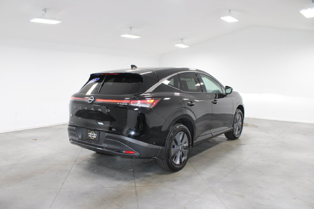 Used 2025 Nissan Murano SL AWD/4WD image 9