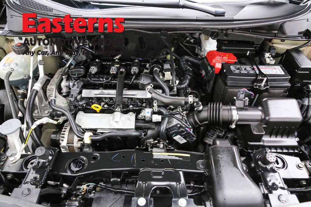 Used 2023 Nissan Versa SV image 7