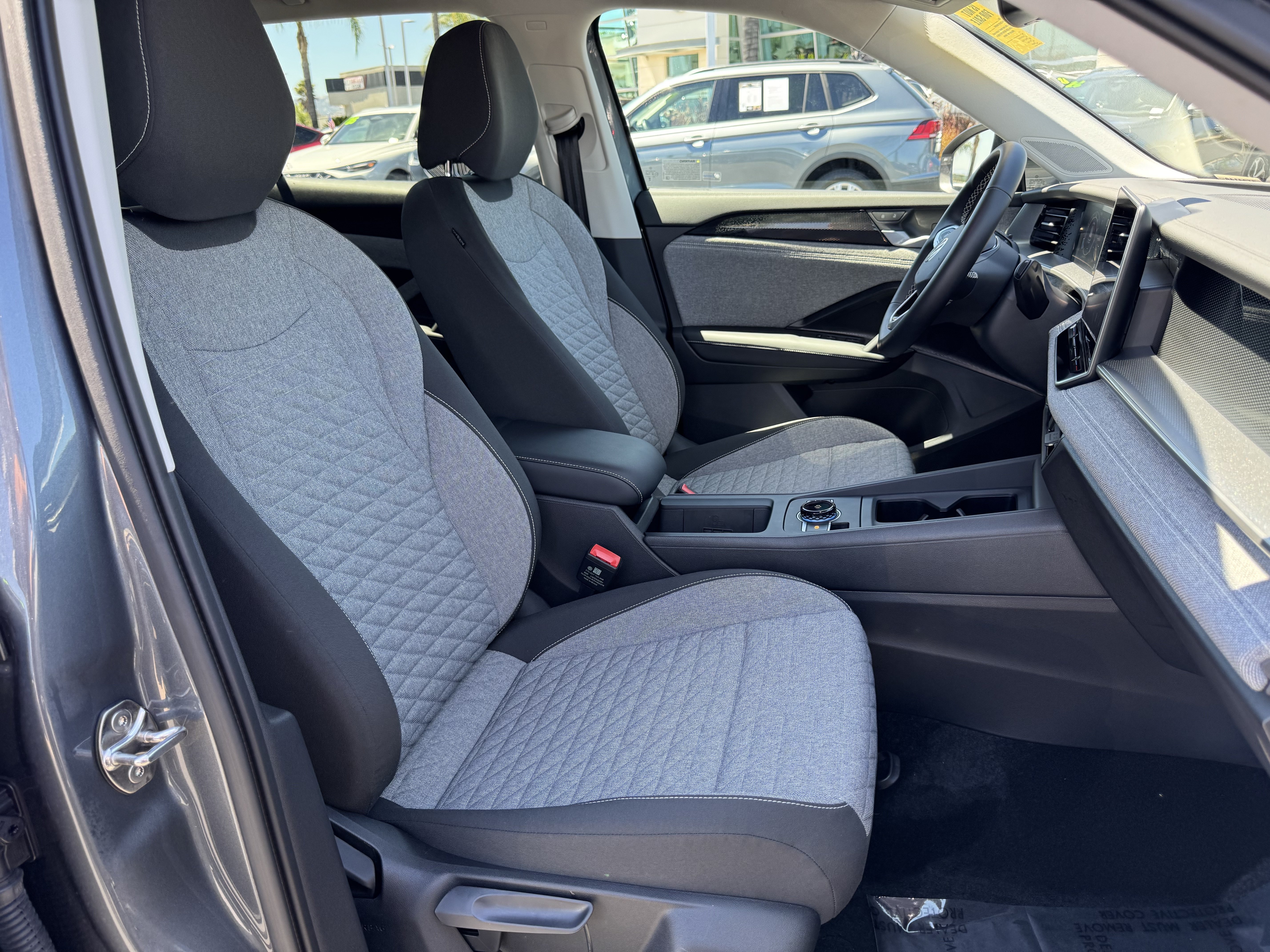 Used 2026 Volkswagen Tiguan S FWD image 35