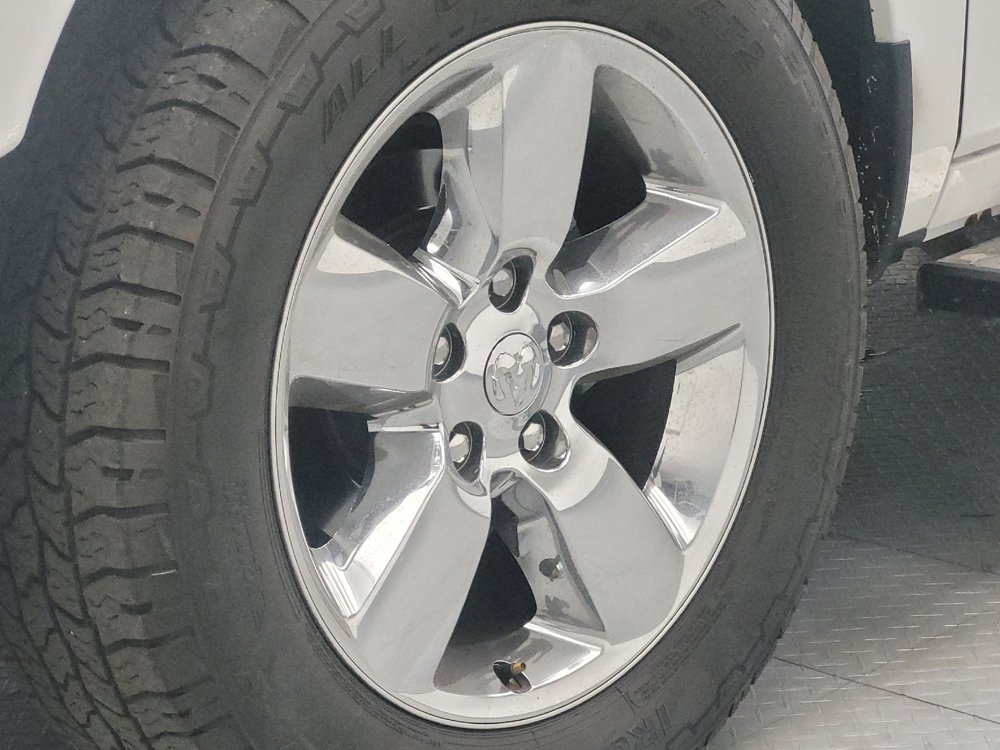 Used 2019 RAM 1500 Lone Star image 31