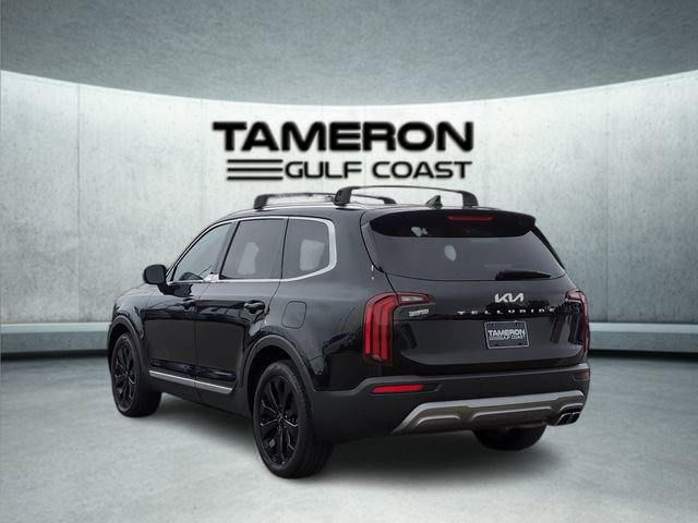 Used 2022 Kia Telluride EX w/ EX Premium Package FWD image 3