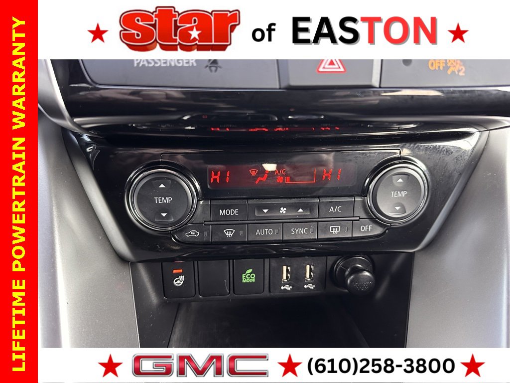 Used 2023 Mitsubishi Eclipse Cross SEL image 24