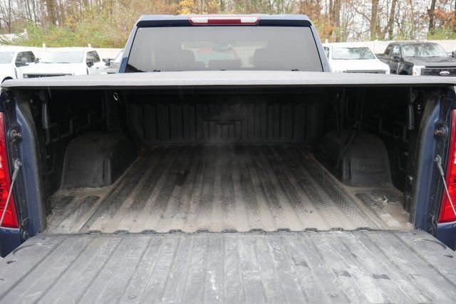 Used 2022 Chevrolet Silverado 1500 LT image 8