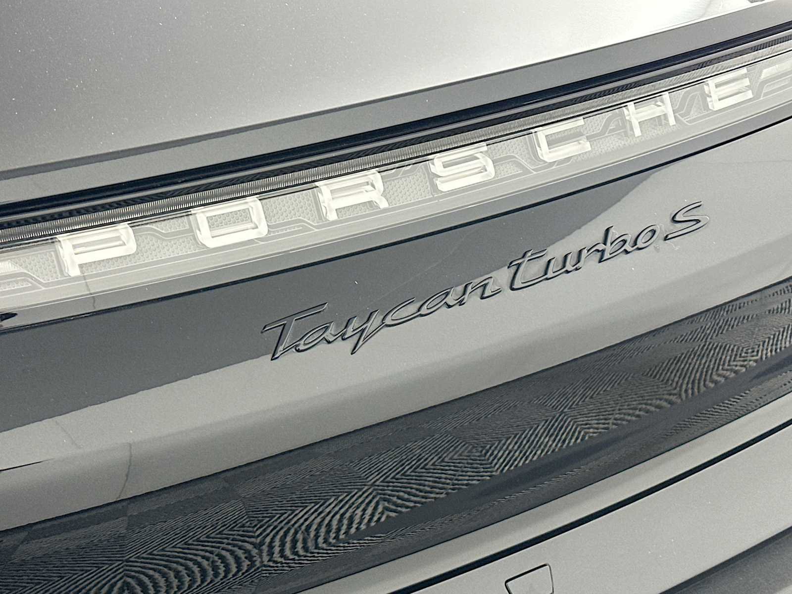 Certified 2020 Porsche Taycan Turbo S image 33