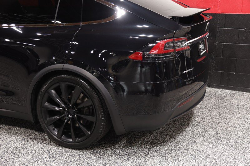 Used 2016 Tesla Model X 90D AWD/4WD image 25