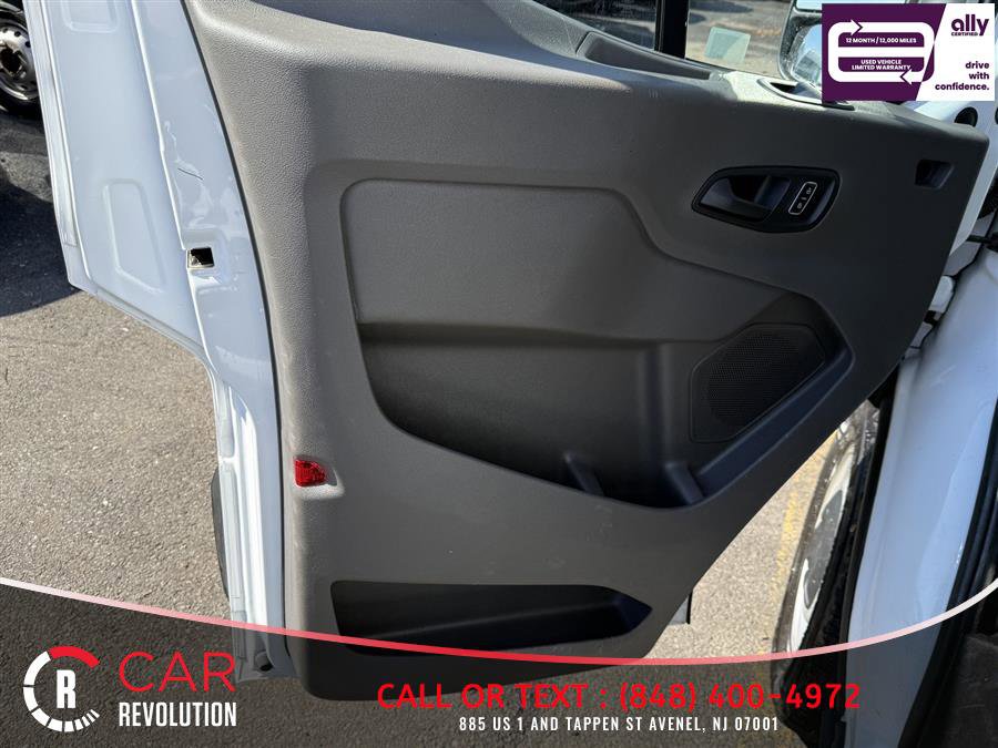 Used 2024 Ford Transit 250 148 High Roof RWD image 21