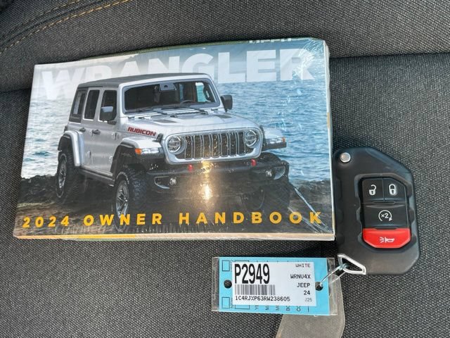 Used 2024 Jeep Wrangler Unlimited Sahara AWD/4WD image 42