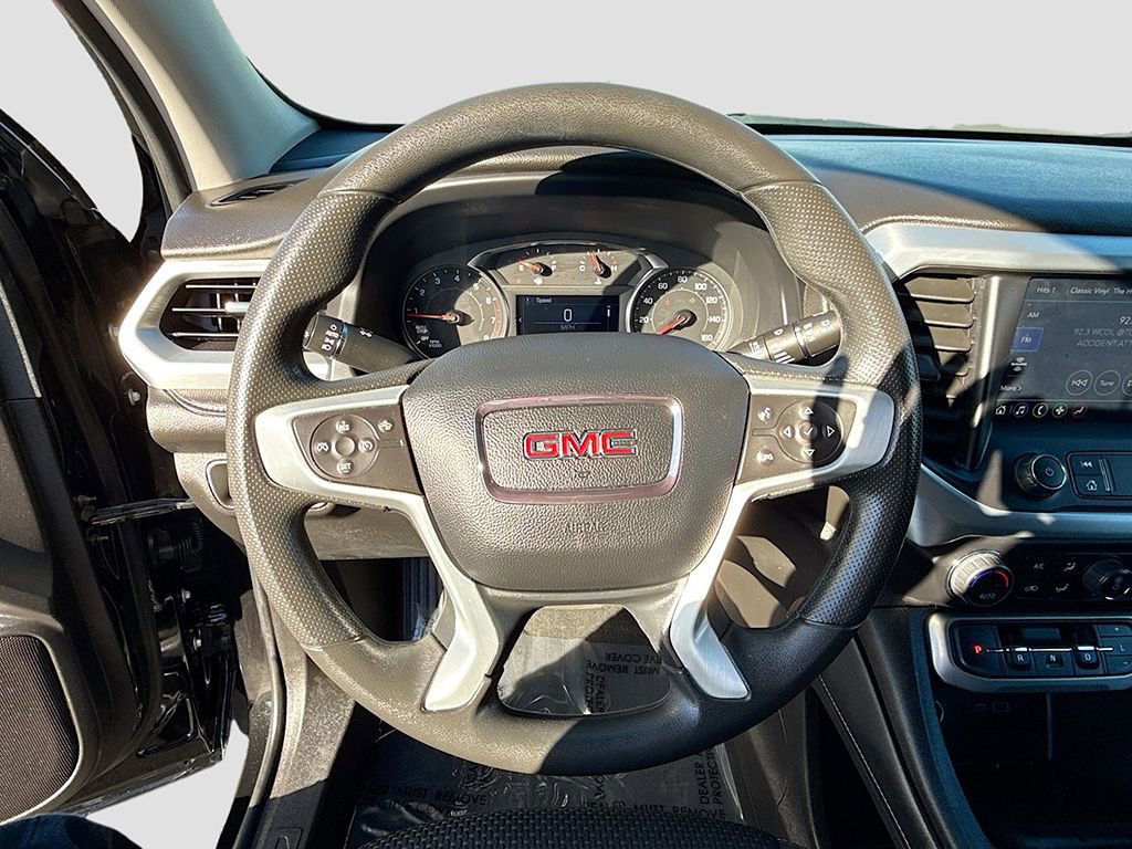 Used 2023 GMC Acadia SLE w/ Driver Convenience Package image 30