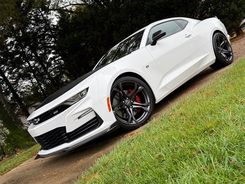 Used 2022 Chevrolet Camaro SS image 3
