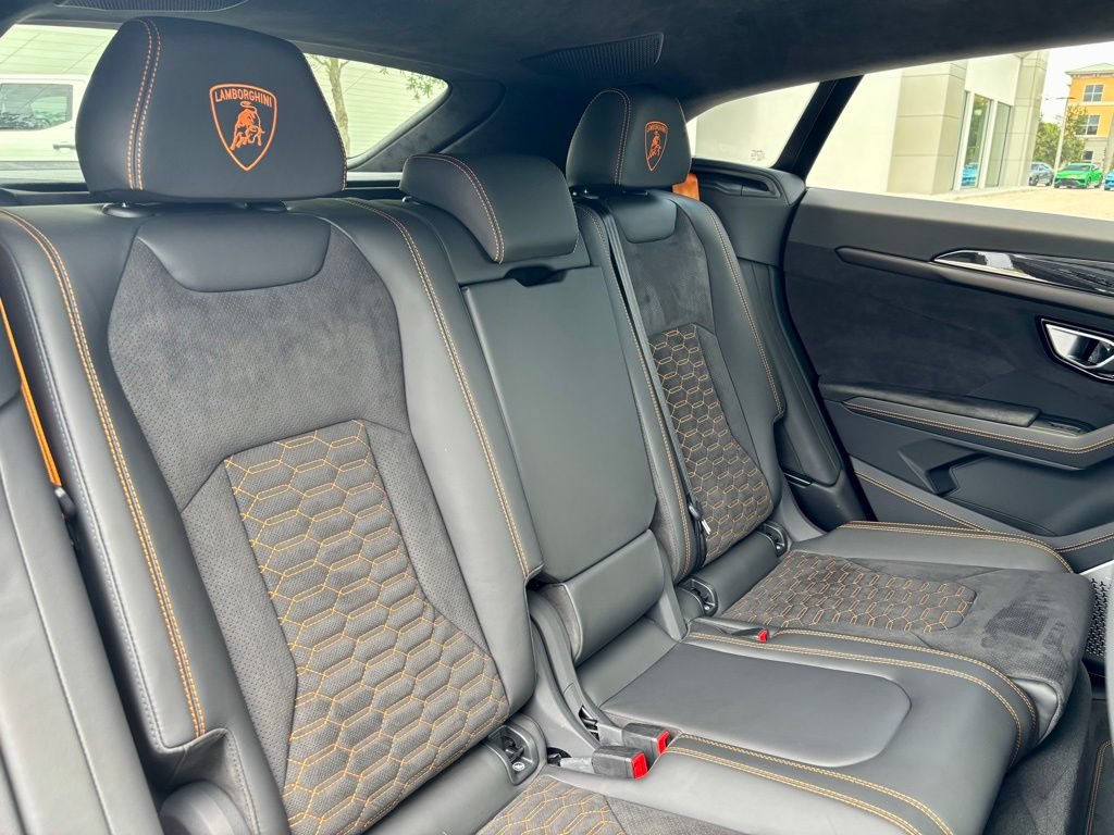 Used 2024 Lamborghini Urus S AWD/4WD image 29