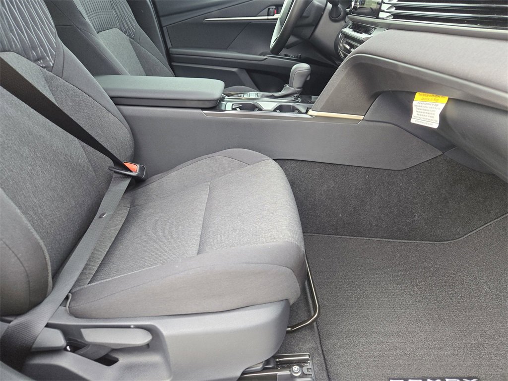 New 2026 Toyota Camry LE image 12