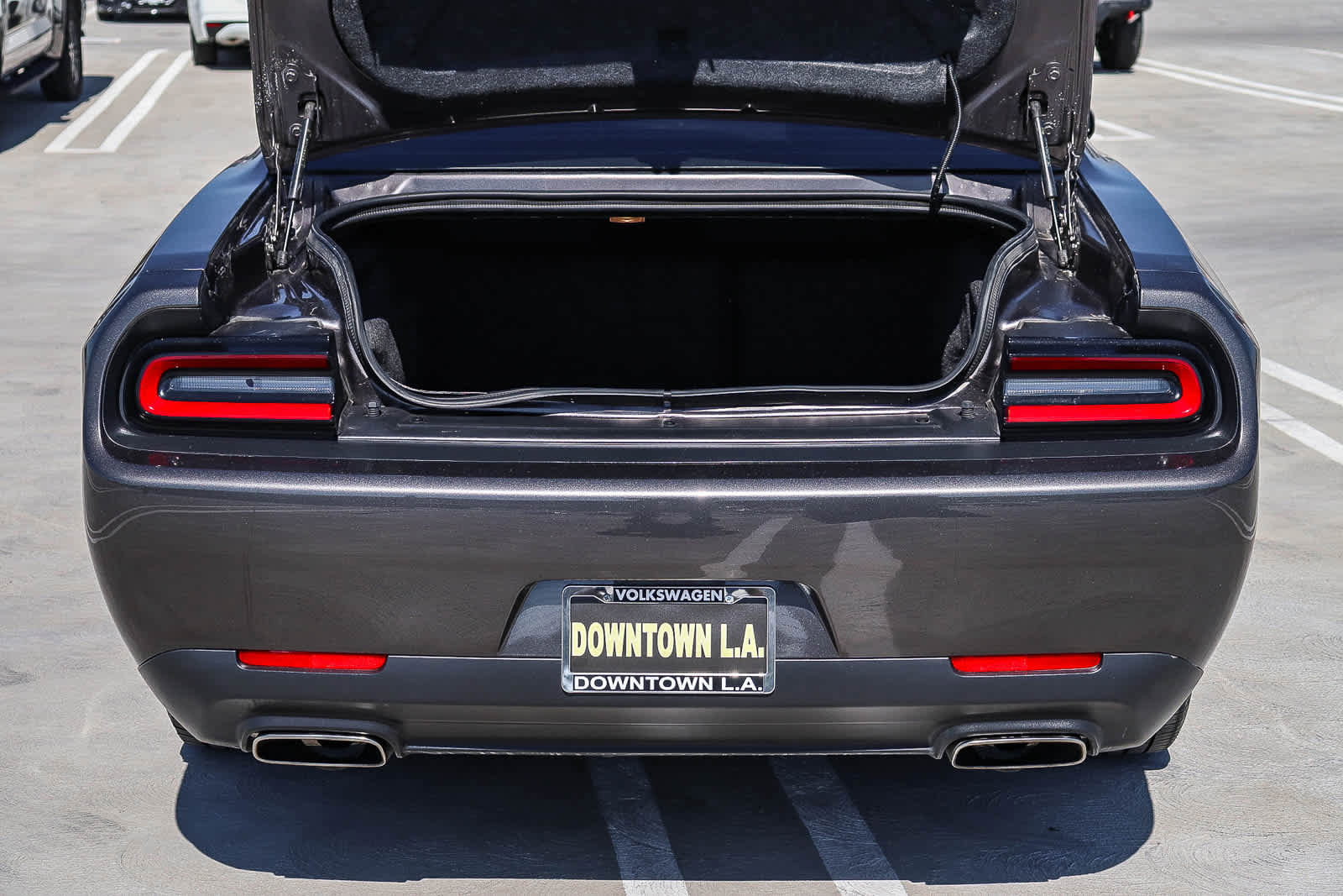 Used 2021 Dodge Challenger SXT image 27