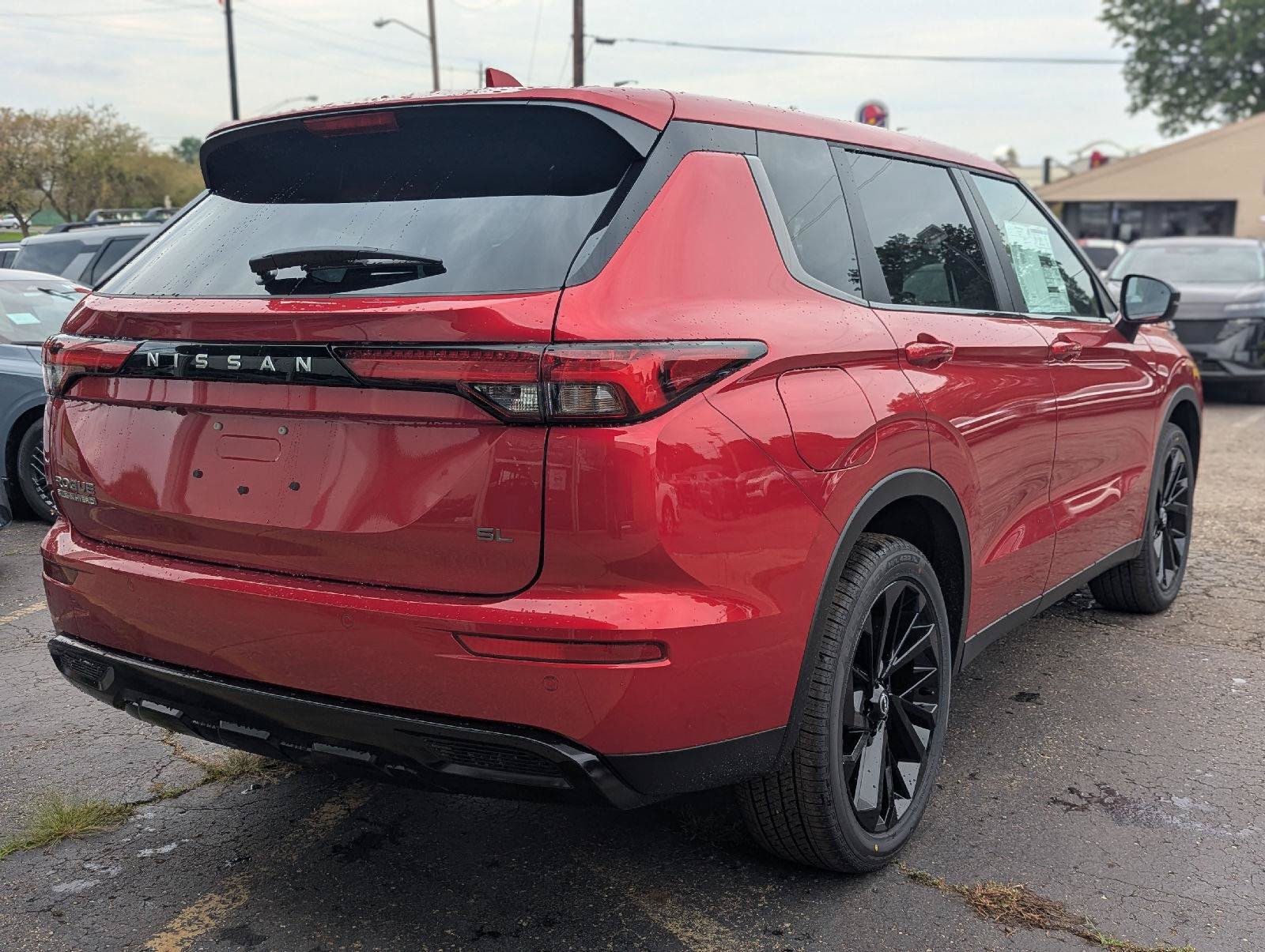 New 2026 Nissan Rogue SL AWD/4WD image 12