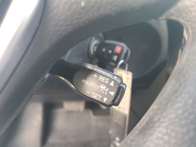 Used 2018 Toyota Corolla LE image 22