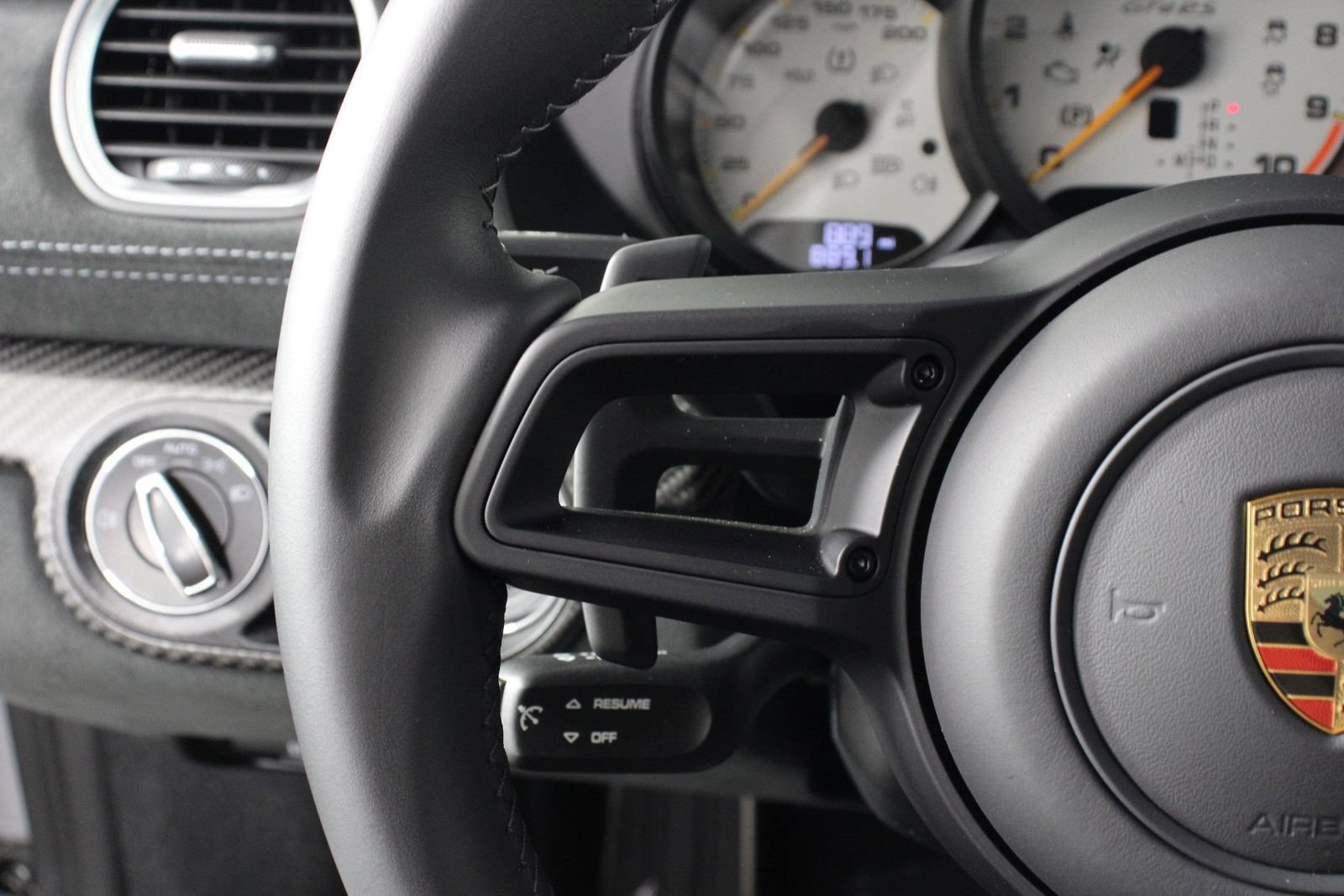 Certified 2025 Porsche 718 Cayman GT4 RS RWD image 13