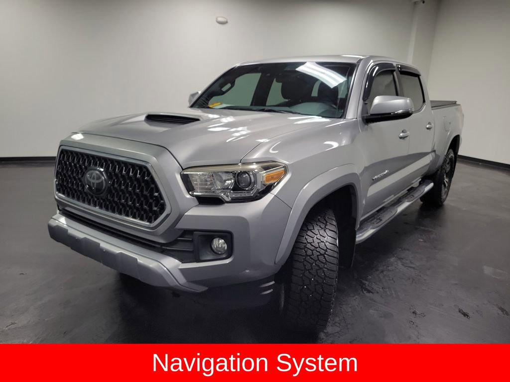 Used 2018 Toyota Tacoma TRD Sport image 4