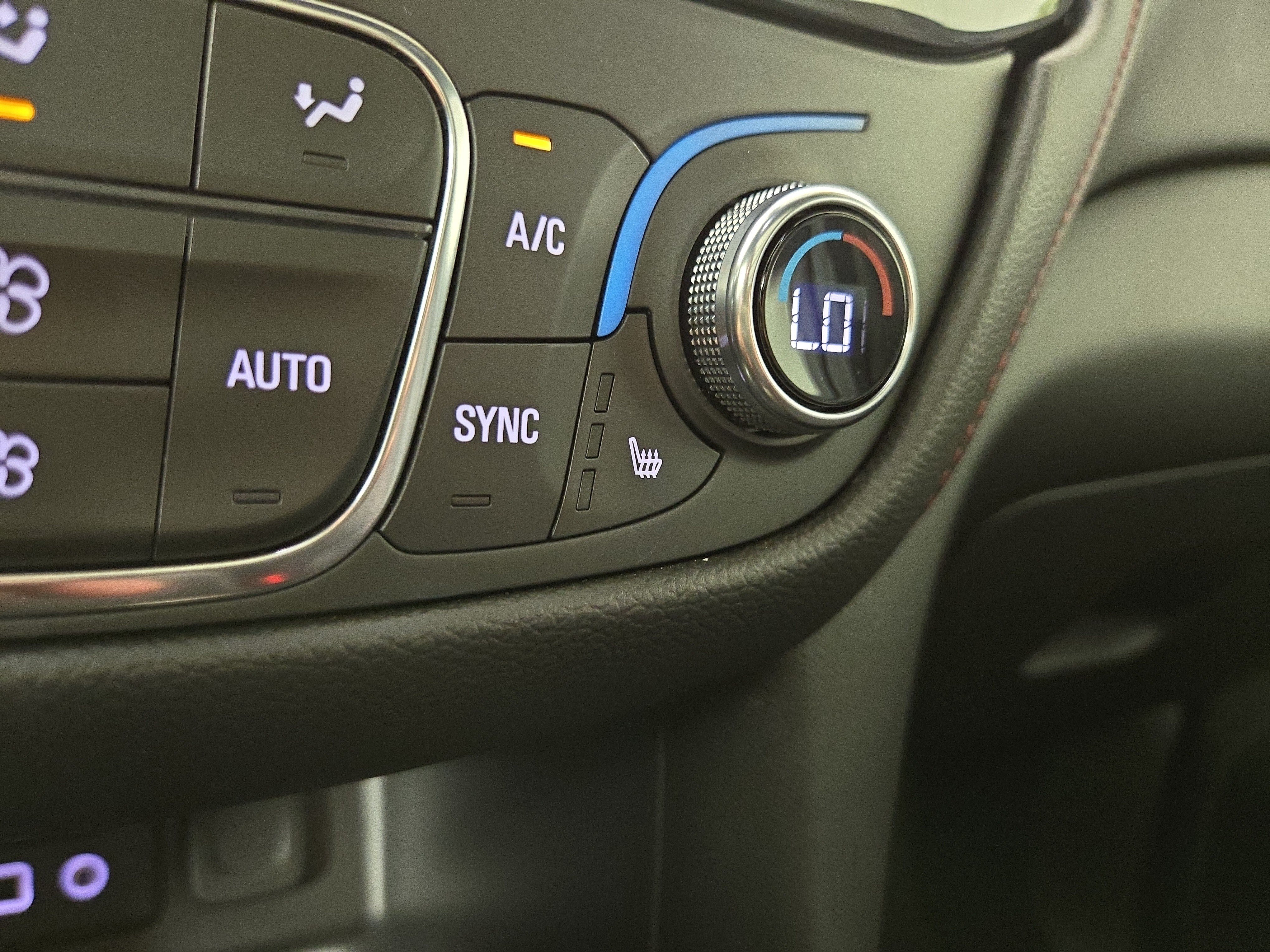 Certified 2023 Chevrolet Equinox RS FWD image 27