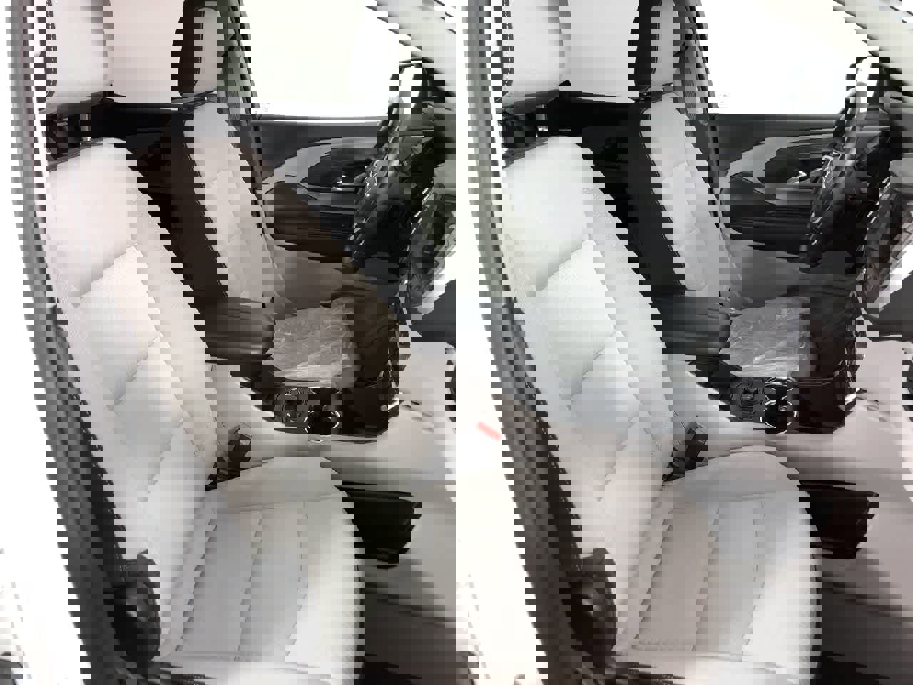 Used 2023 GMC Terrain SLE w/ Driver Convenience Package image 19