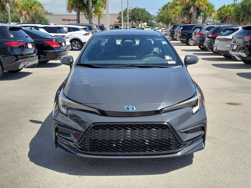 Certified 2024 Toyota Corolla SE FWD image 2